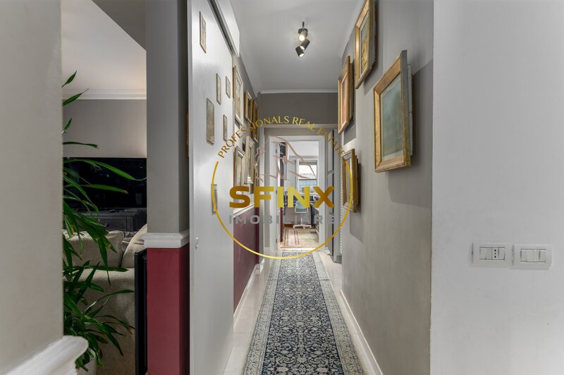 Piata Universitatii, Bloc Dunarea, apartament 4 camere.